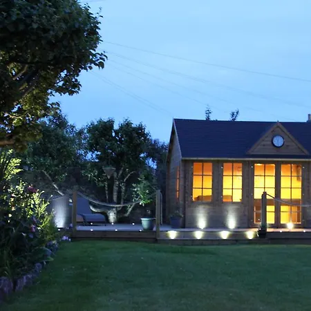Brackness House Luxury B&B-2